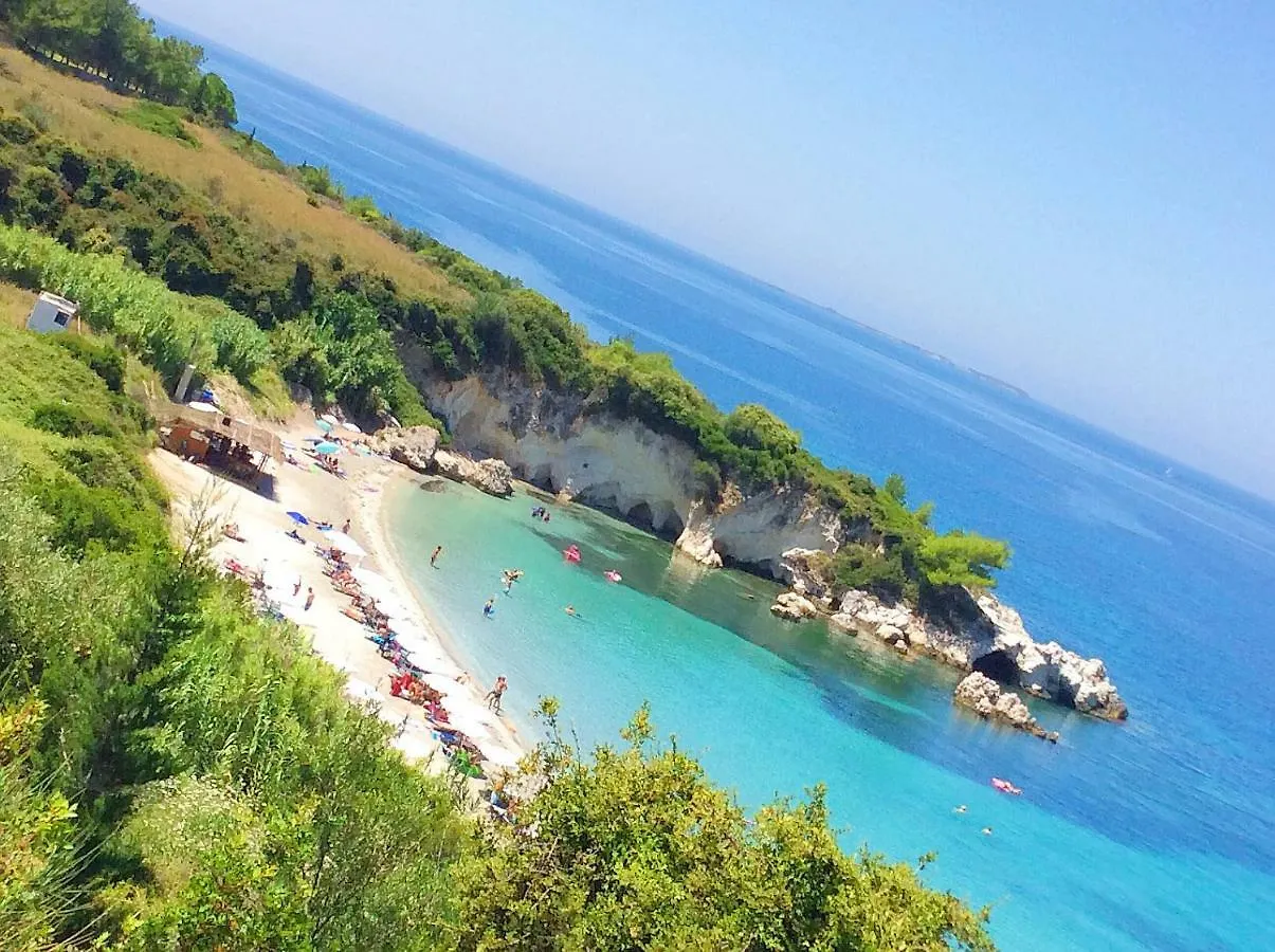 Spacious 1 Bedroom Apartment 2 Km To Pessada Beach Dhorizáta