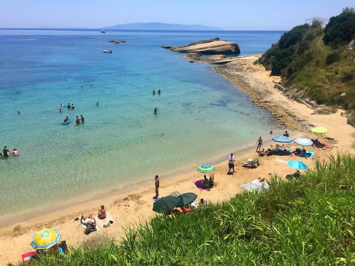 Spacious 1 Bedroom Apartment 2 Km To Pessada Beach Dhorizáta